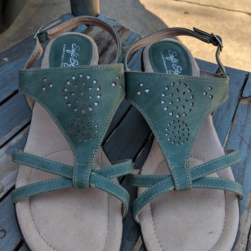 Soft Style by Hush Puppies Grey Blue Sandals 8M